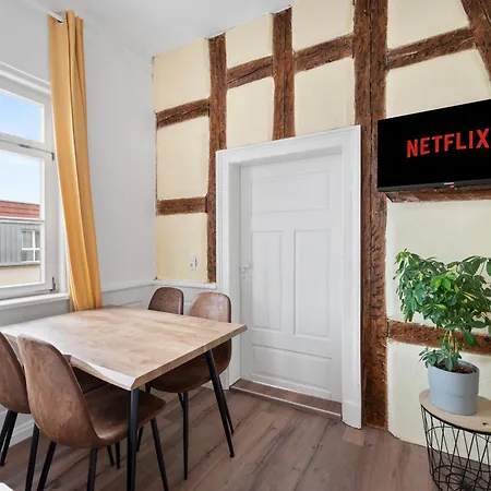 Backhome - Business&Family - Fantastische Schlosslage, Smarttv, Waschtrockner, Netflix, 50Qm, 24H Checkin - Apartment 3 Ludwigsbourg Extérieur photo