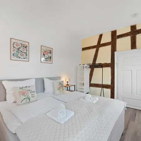 Backhome - Business&Family - Fantastische Schlosslage, Smarttv, Waschtrockner, Netflix, 50Qm, 24H Checkin - Apartment 3 Ludwigsbourg Extérieur photo