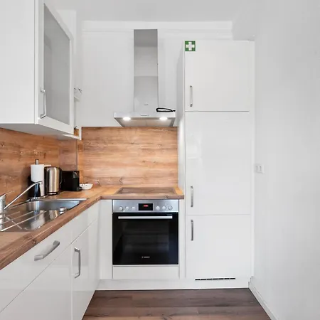 Backhome - Business&Family - Fantastische Schlosslage, Smarttv, Waschtrockner, Netflix, 50Qm, 24H Checkin - Apartment 3 Ludwigsbourg Extérieur photo