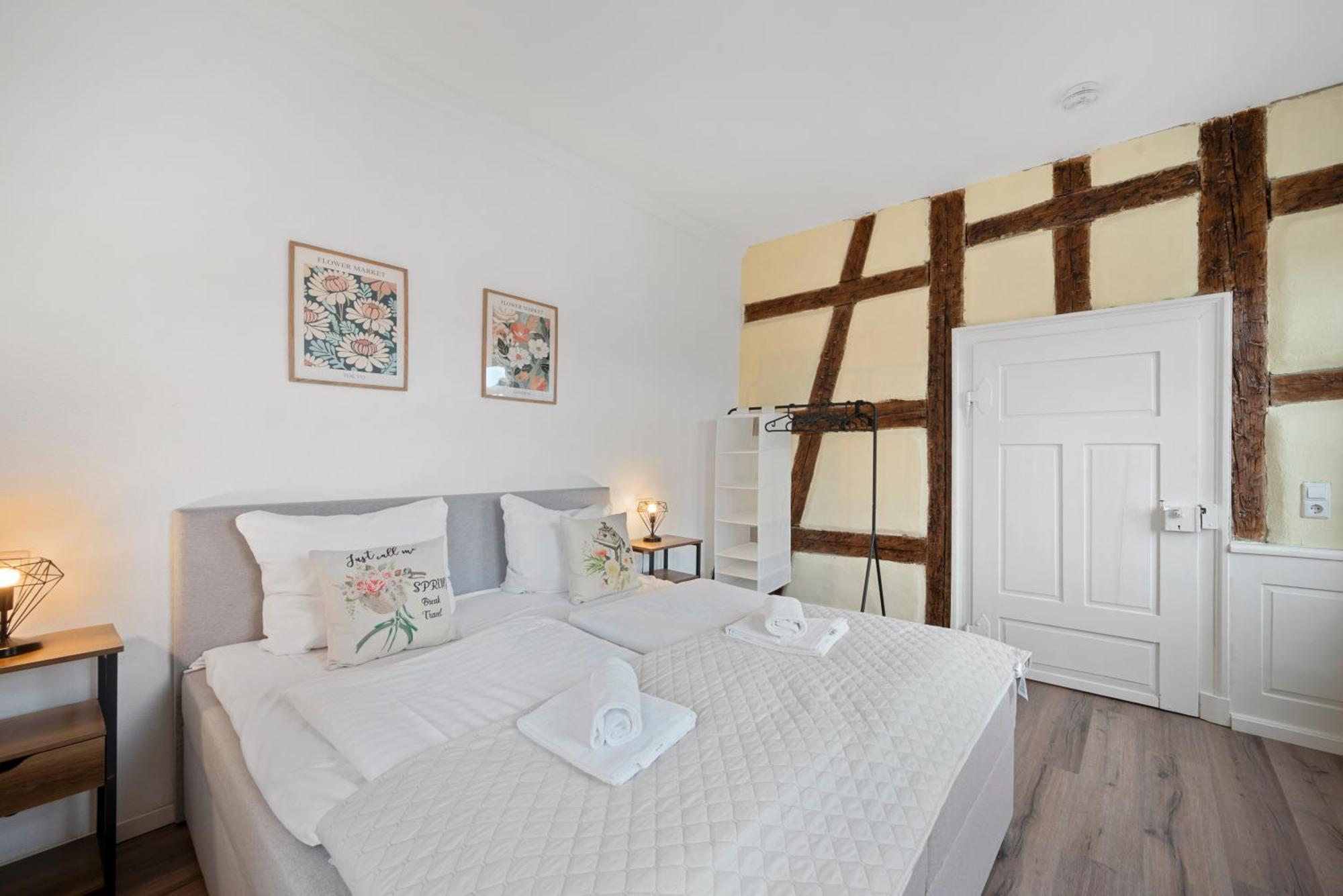 Backhome - Business&family - Fantastische Schlosslage, Smarttv, Waschtrockner, Netflix, 50qm, 24h Checkin - 3 Apartment